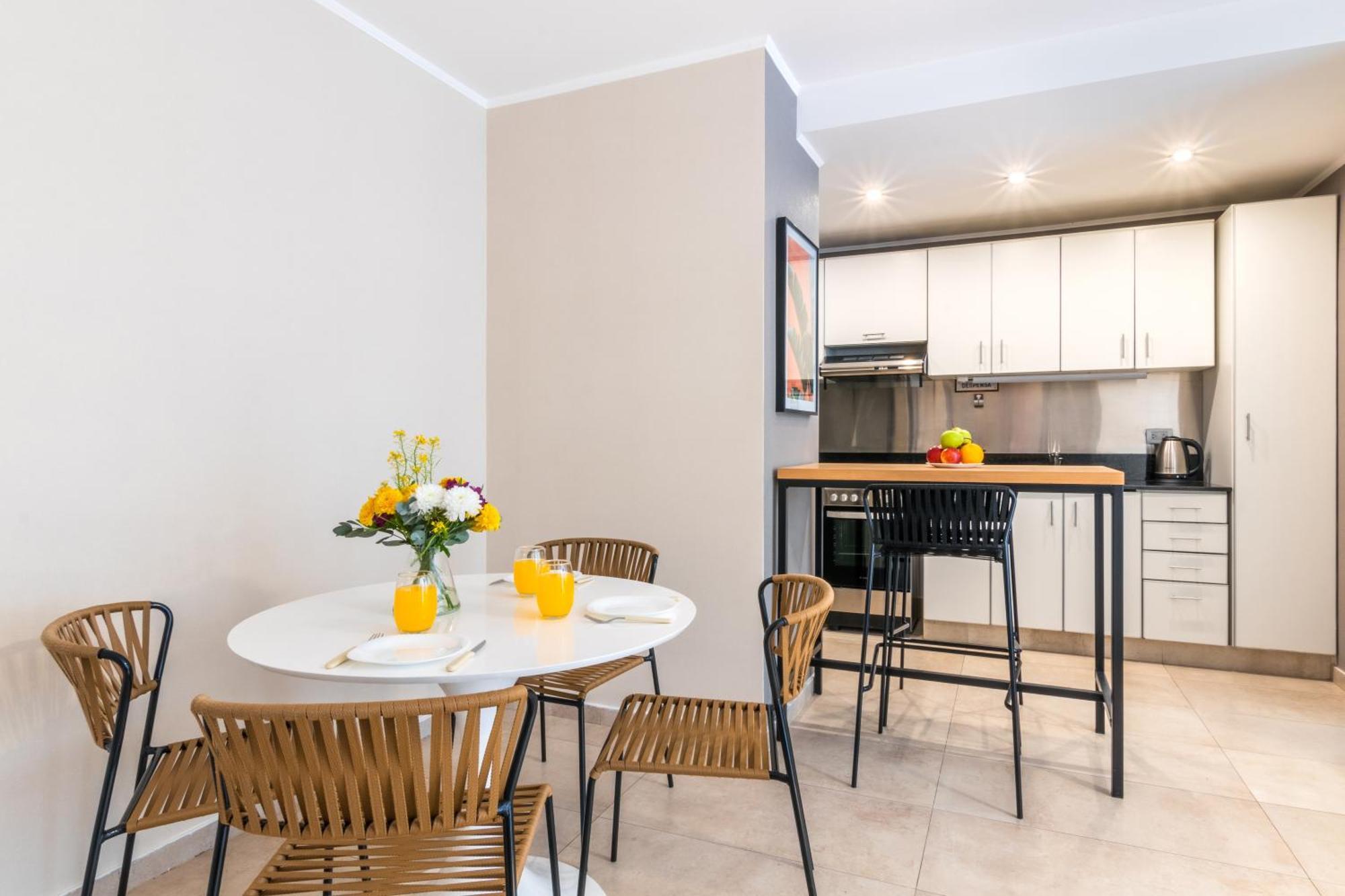 Modern Apartments In Puerto Madero Буэнос-Айрес Номер фото